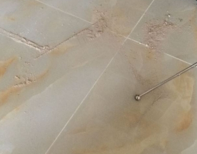 浦口瓷砖空鼓维修公司分享粘合剂选择不当在瓷砖铺贴过程中可能导致以下问题