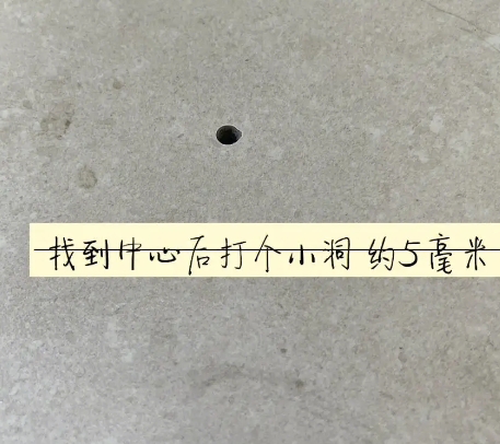 浦口瓷砖空鼓维修公司专业解答在瓷砖铺贴过程中，如果砂料搅拌不均匀，将会带来以下问题